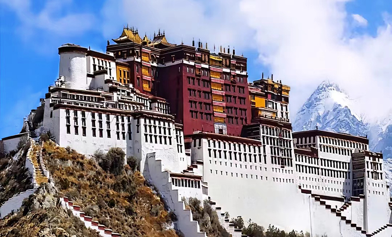 Tour to China Xizang Lasa Potala Palace.jpg