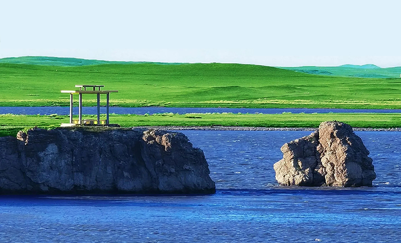 Travel to China Inner Mongolia Hulun Lake.jpg