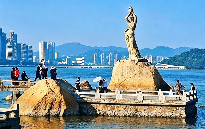 china-travel-zhuhai-fisher-girl-statue.jpg